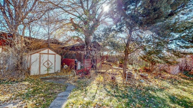 Building Photo - NORTH VALLEY 3 Bedroom  2 Bath