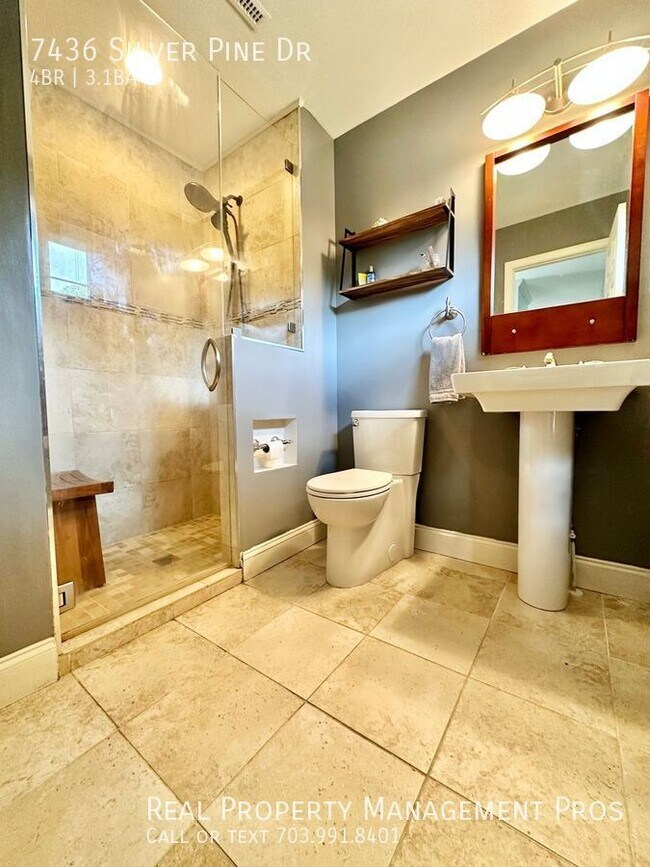 Building Photo - 7436 Silver Pine Dr