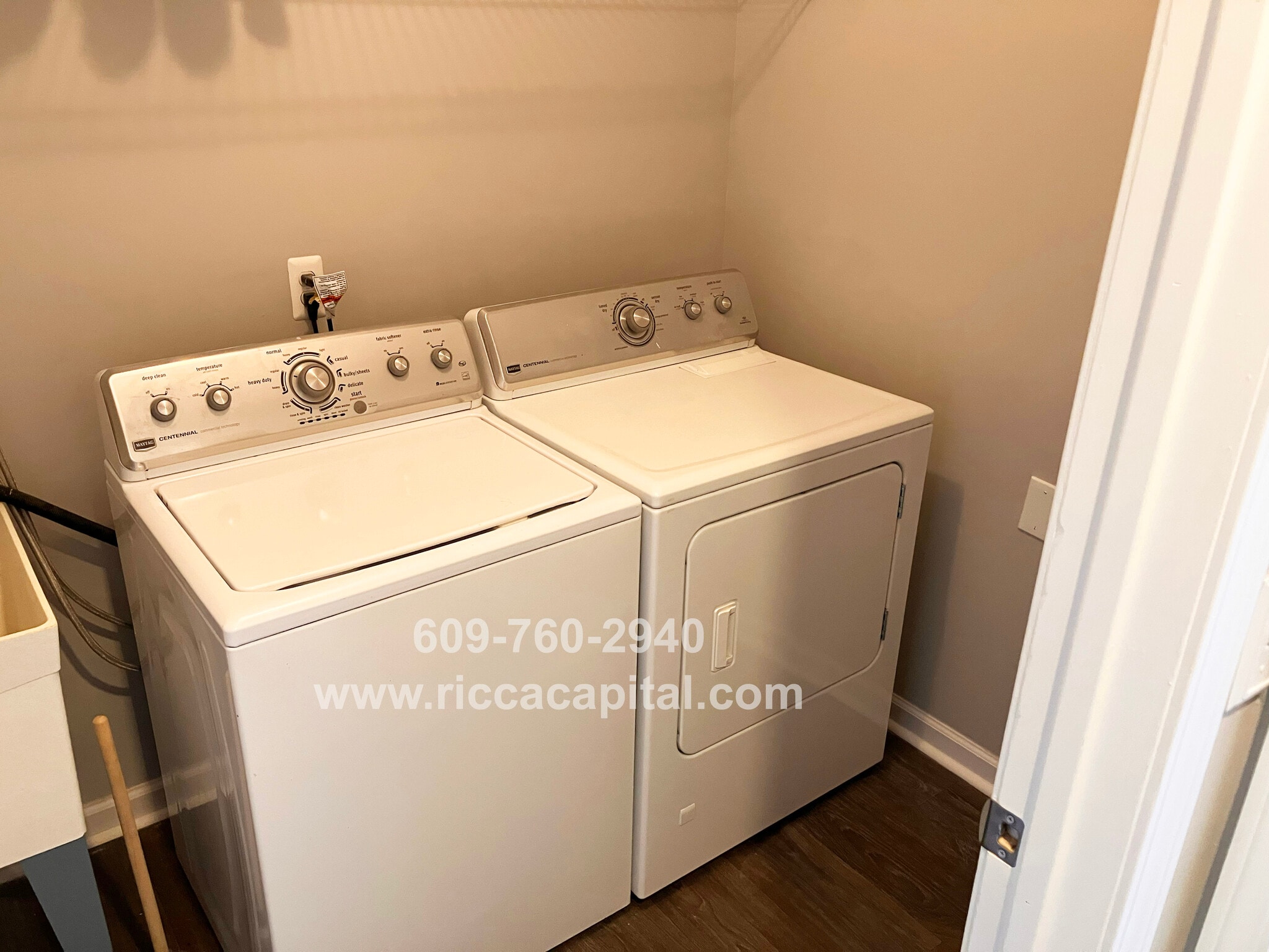 Building Photo - 35 Highgrove Ct