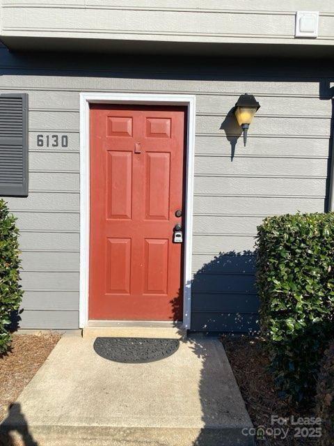 Building Photo - 6130 Heathstone Ln