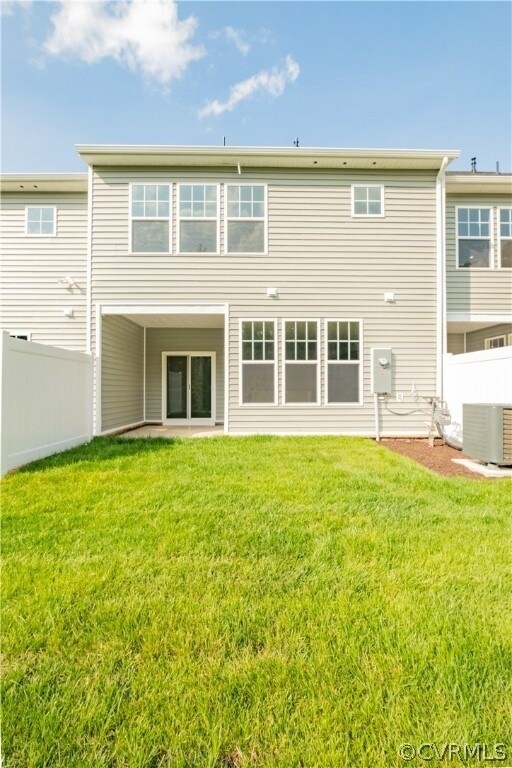 Building Photo - 18433 Palisades Ct