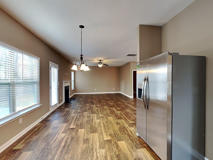 Building Photo - 4885 Medlock Trail Ct SW