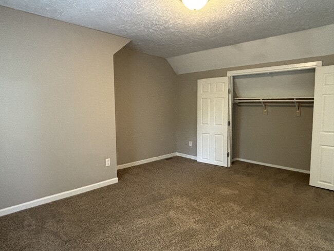 Building Photo - 8326 Christiana Ln