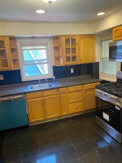 Building Photo - 258 Watchung Ave