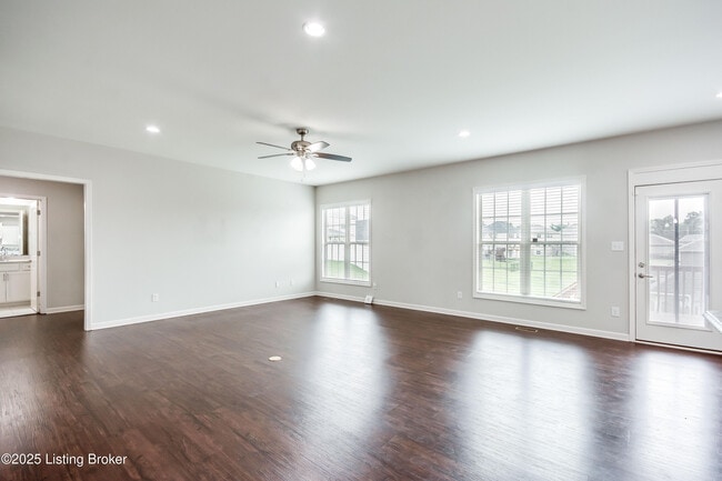 Building Photo - 16302 Spitfire Lake Path