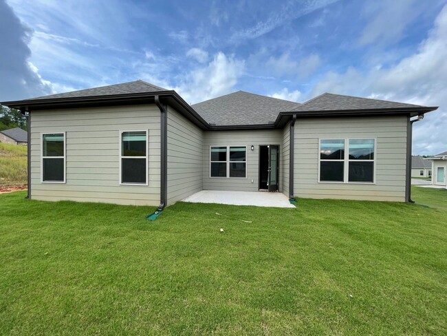 Building Photo - Home for Rent in Brookwood, AL.... Availab...