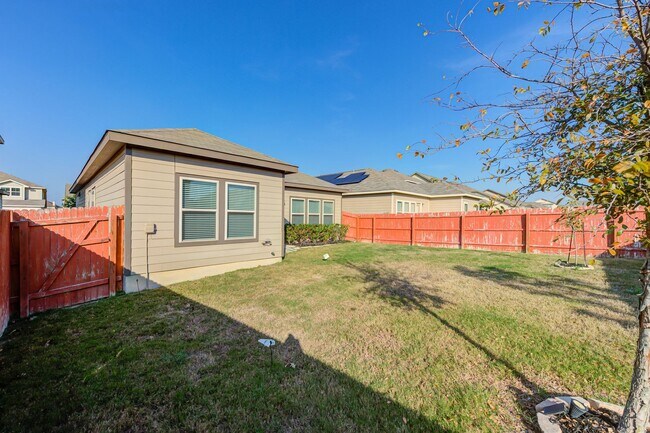 Building Photo - New one story rental home in NE San Antonio available for asap move in.