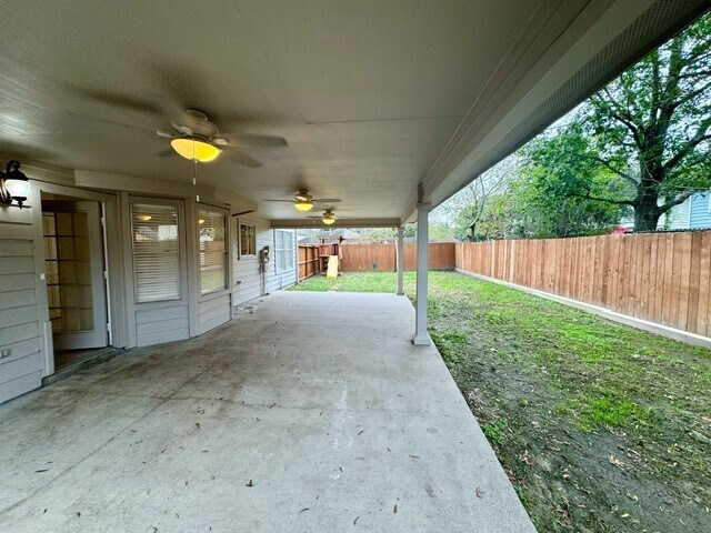 Building Photo - 9035 Rippling Fields Dr