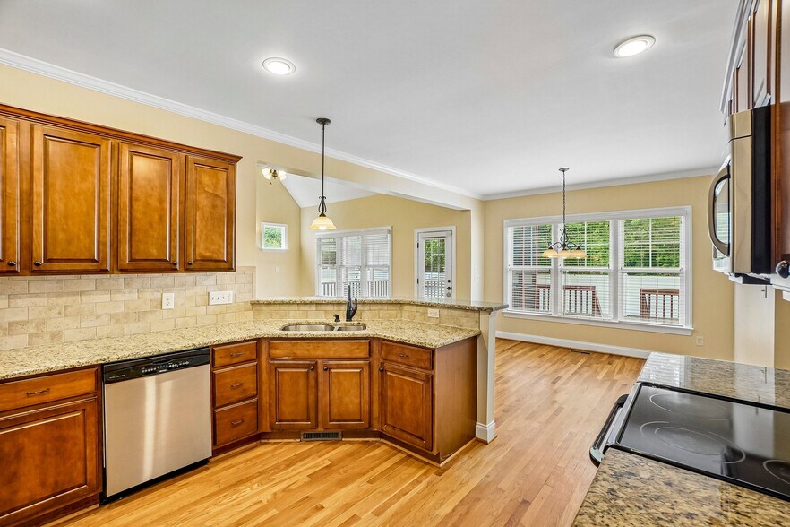 Building Photo - 1025 Princeton View Ln