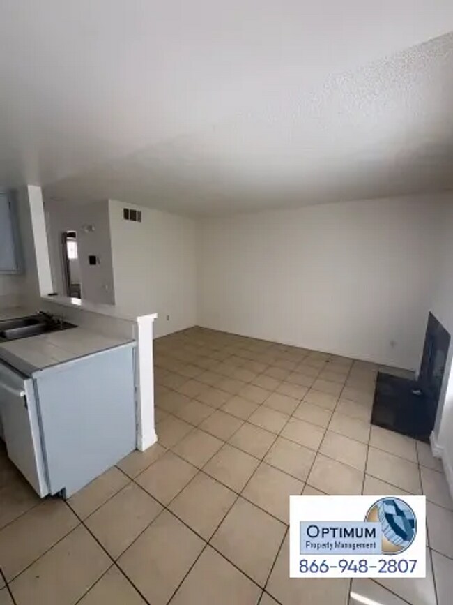 Building Photo - Charming 3-bedroom, 2-bathroom two-story home