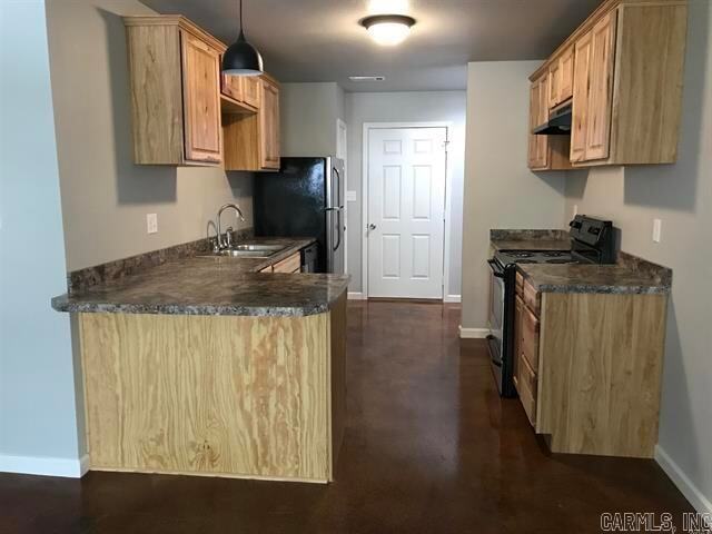 Building Photo - 1 Lark Pl