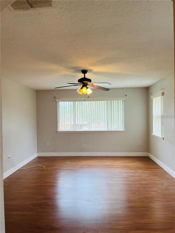 Building Photo - 2921 Bonita Cir