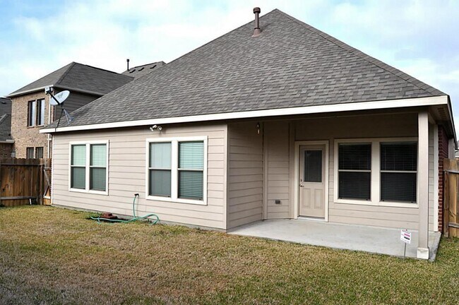 Building Photo - 4614 Ferndale Meadows Dr