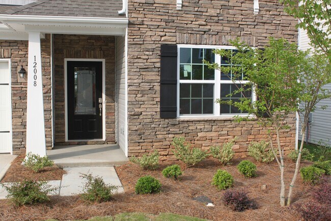 Building Photo - 12008 Virginia Pine Ln