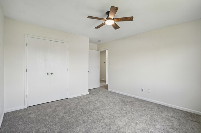 Building Photo - 4419 Crossvine Ave