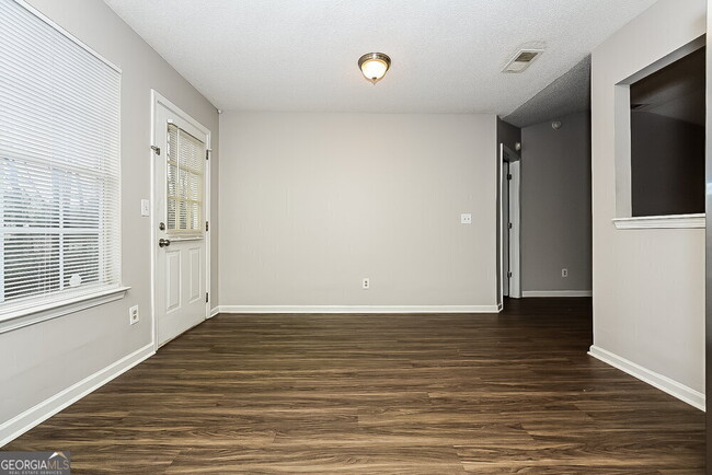 Building Photo - 236 Brandon Ridge Cir