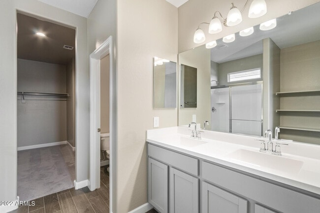 Building Photo - 24147 W Verlea Dr