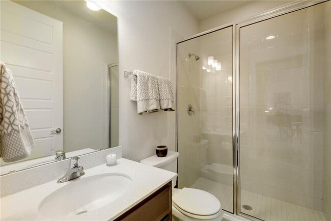 Building Photo - 1508 Arcilla St