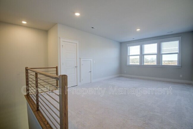 Building Photo - 5939 Ardrey Kell Rd