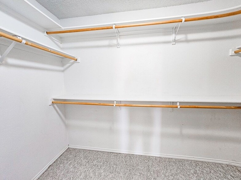 Building Photo - 4801 Whitman Dr