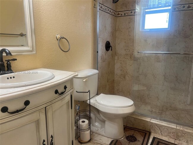 Building Photo - 5827 NW 197th Terrace