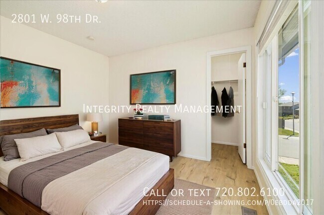 Building Photo - 2801 W 98th Dr