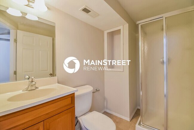 Building Photo - 3 Bedroom Pet-Friendly Home in Colorado Sp...