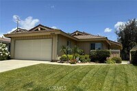 Building Photo - 42140 Teatree Ct