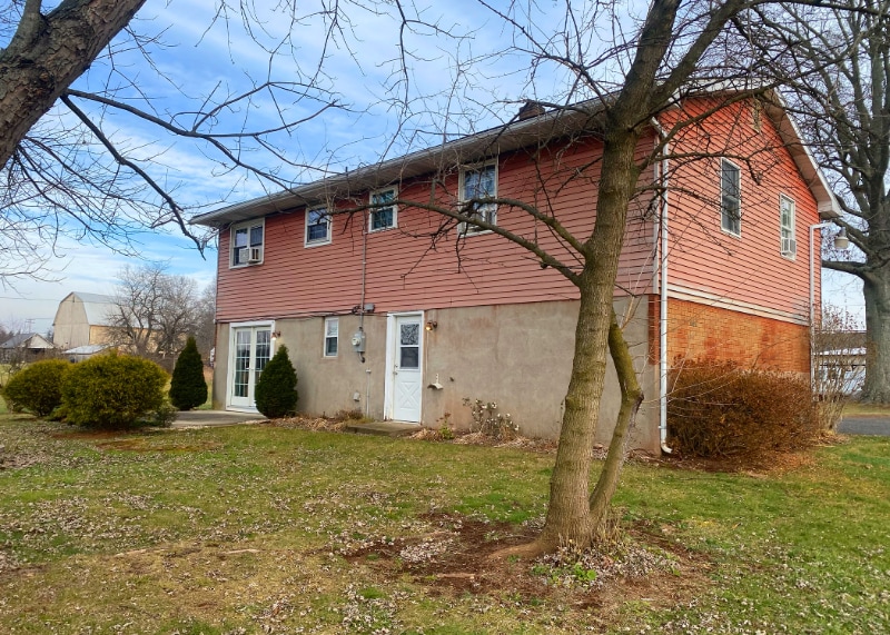 Building Photo - 1953 PA-212