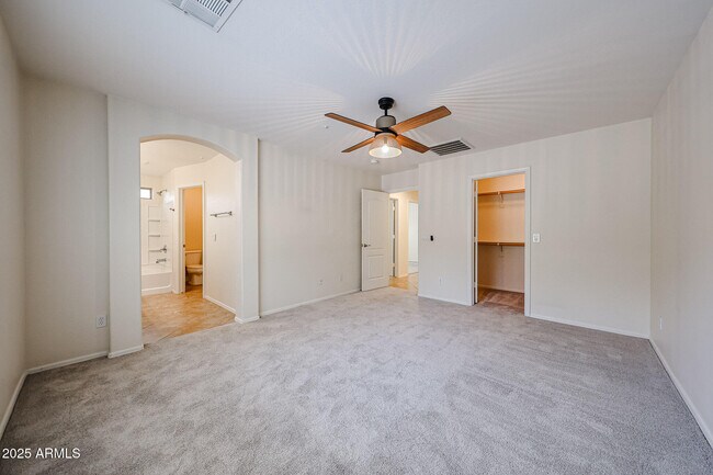 Building Photo - 12848 W Desert Mirage Dr