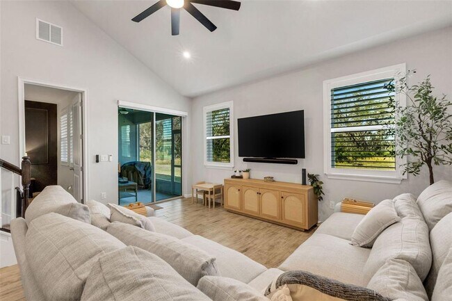 Building Photo - 5606 Silverbridge Trl