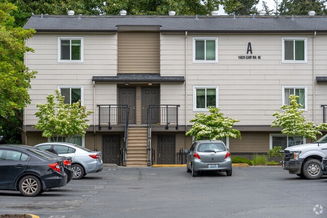 Entrance - Sammamish River Villas