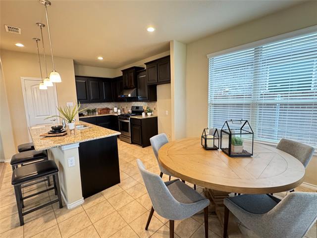 Building Photo - 10304 Lastrup Dr