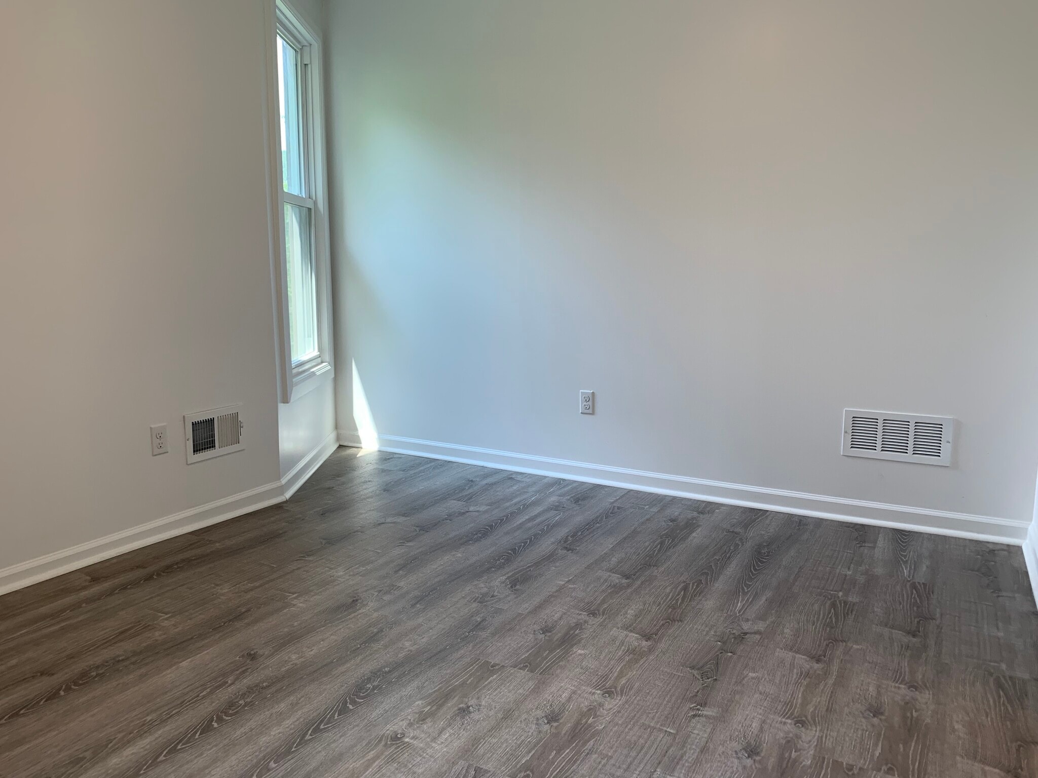 Building Photo - 534 Marie Avenue
