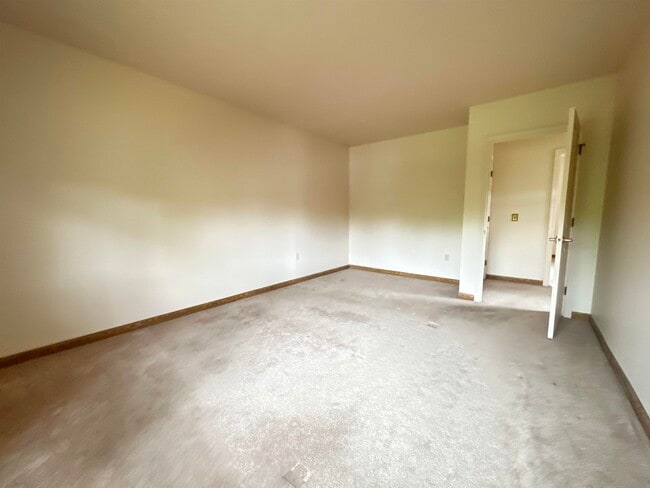 Building Photo - 24 Witham St