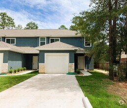 Building Photo - 618-626 Magnolia Bend