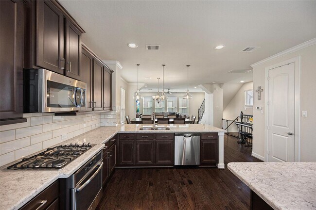 Building Photo - 1506 Brayson Oaks Pl