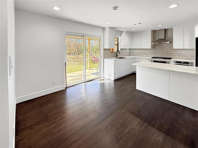 Building Photo - 425 Chesier Rd