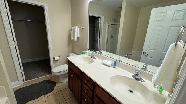 Building Photo - 106 Growden Ln