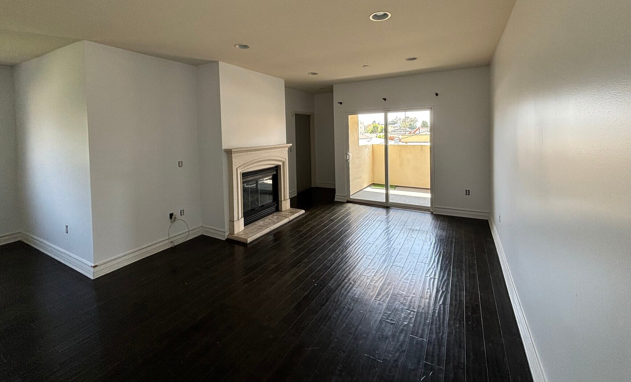 Building Photo - 1409 S Westgate Ave