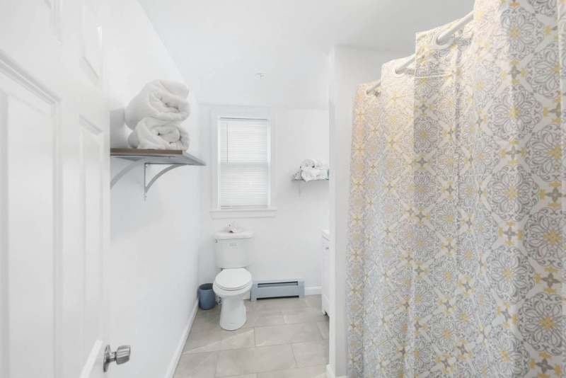 Building Photo - 15 Hawley St