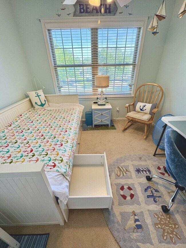 Building Photo - Fully Furnished Coastal Home in Gated Allenwood Community | Steps from Pool, Minutes from Schools...