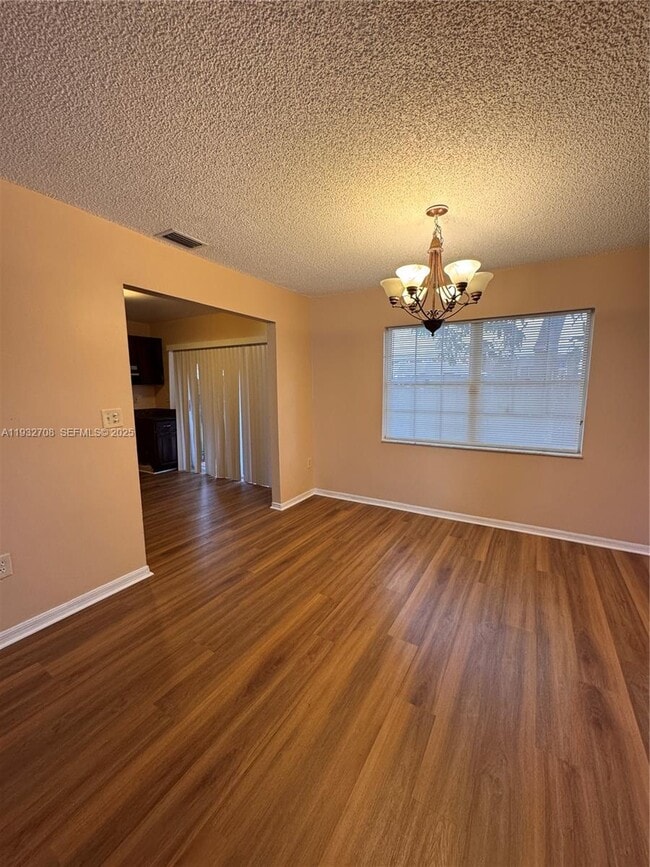 Building Photo - 3410 Java Plum Ave