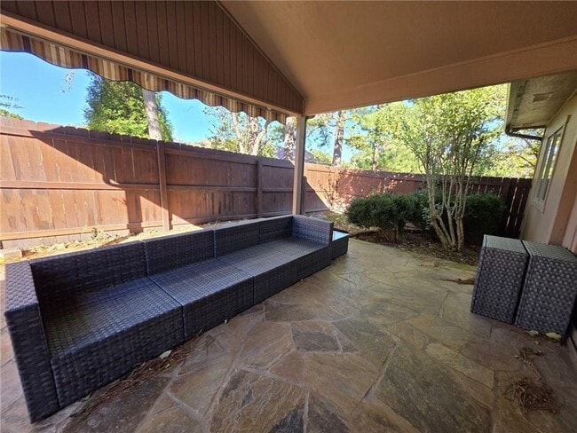 Building Photo - 29 Dunedin Dr