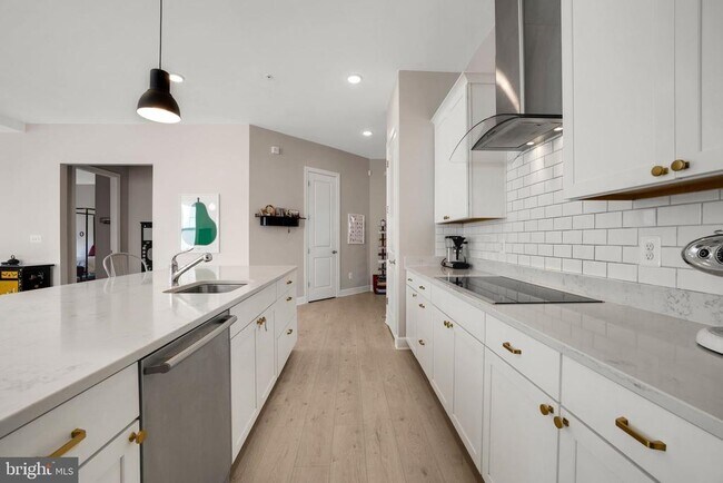 Building Photo - 2871 Broad Wing Dr