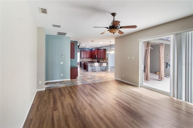 Building Photo - 2860 Lafayette Trace Dr