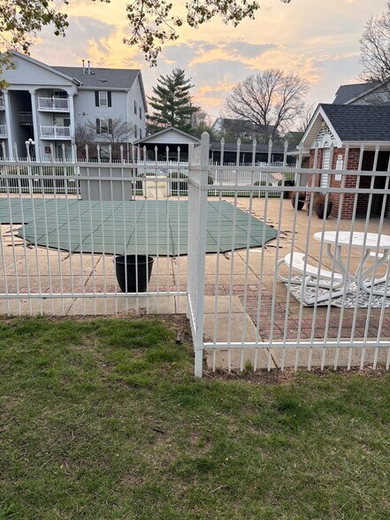 Building Photo - 4334 Arrow Tree Dr