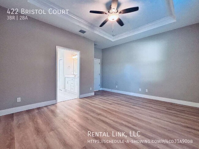 Building Photo - 422 Bristol Ct