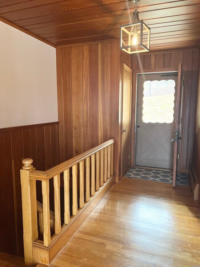 Building Photo - 524 Saybrook Rd