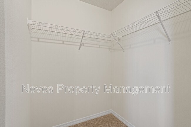 Building Photo - 17081 Water Spring Blvd